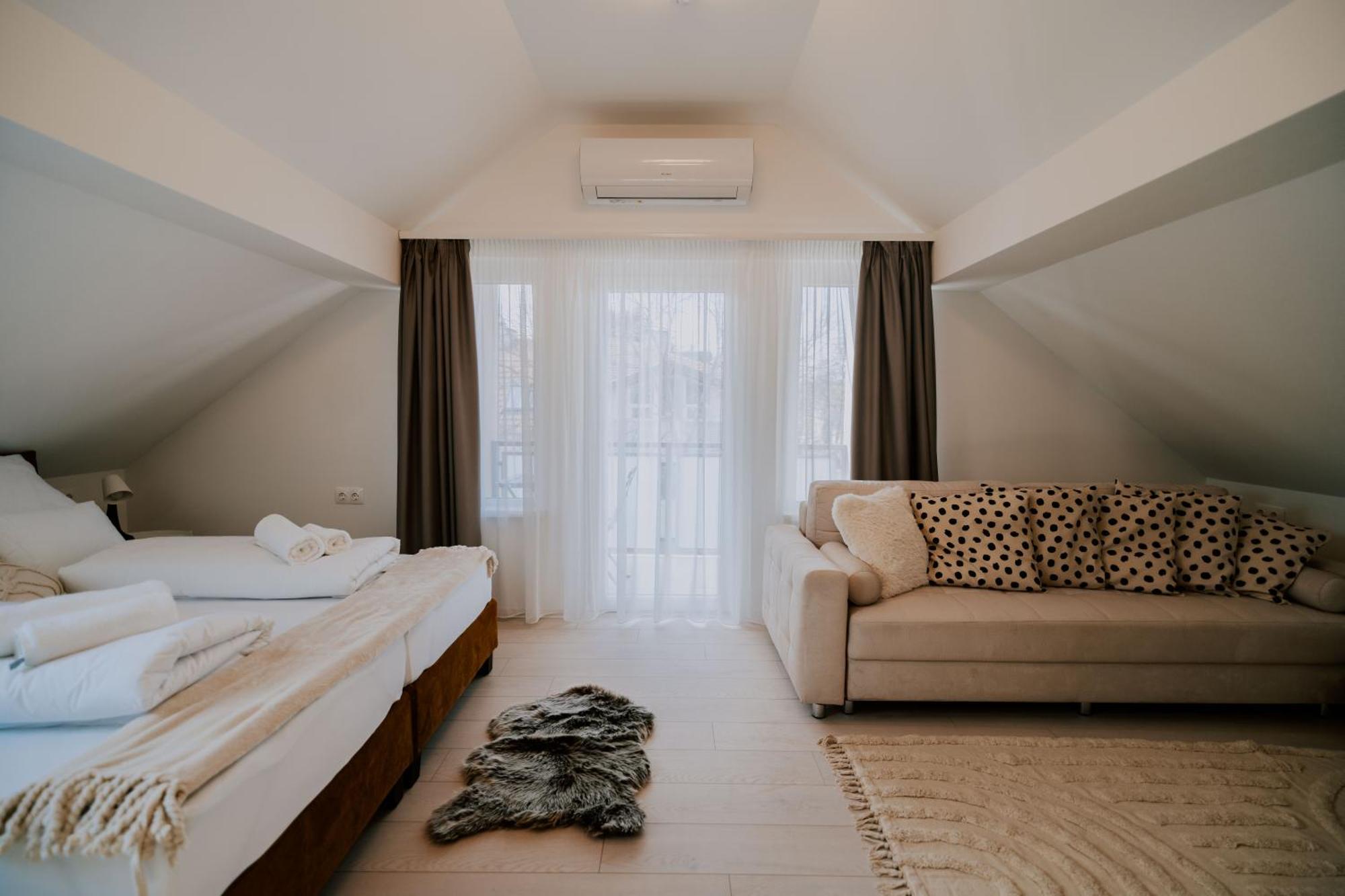 Maison De Luxe Szeged Kültér fotó